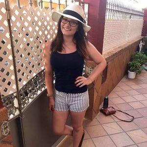 Meet your Posher, Kaylin grace